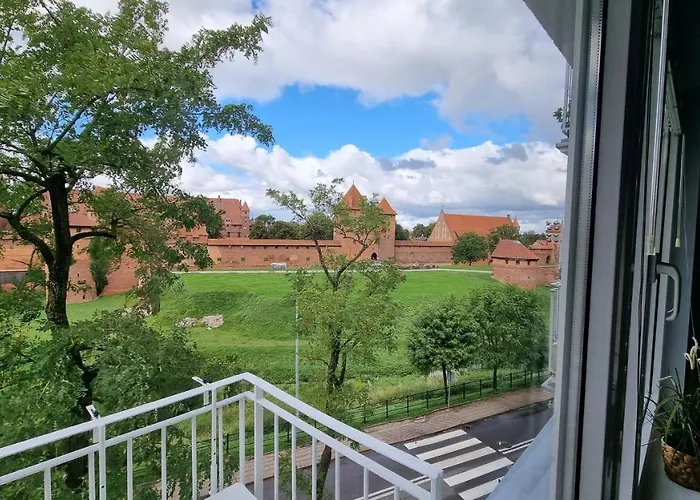 Okno Na Zamek Apartamento *